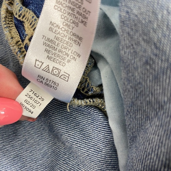 Maurices Blue Denim Shortalls Womens Large Bib Overall Shorts Distress Destroyed - Picture 5 of 8